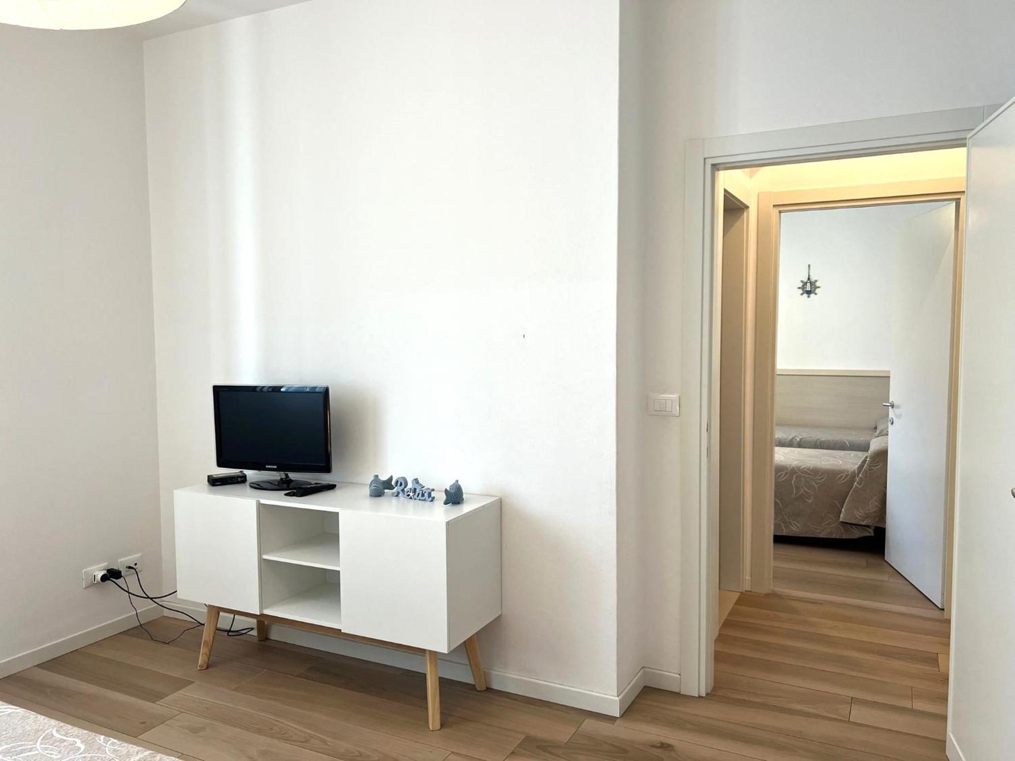 Adria Holiday Family Apartments: Beachside Comfort in Jesolo Exterior photo